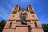Frankreich,Bas Rhin,Straßburg,Stadtteil Neustadt aus der deutschen Zeit, von der UNESCO zum Weltkulturerbe erklärt,Die katholische Kirche Saint Pierre le Jeune