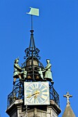 Frankreich,Cote d'Or,Dijon,von der UNESCO zum Weltkulturerbe erklärtes Gebiet,Kirche Notre Dame,Jacquemart-Uhr
