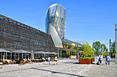 Frankreich,Gironde,Bordeaux,von der UNESCO zum Weltkulturerbe erklärtes Gebiet,die Stadt des Weins,entworfen von den Architekten der Agentur XTU und dem englischen Szenografiebüro Casson Mann Limited