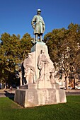 Frankreich,Paris,Vauban-Platz,Statue von Marschall Emile Fayolle