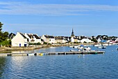 Frankreich,Morbihan,Golf von Morbihan,Regionaler Naturpark des Golfs von Morbihan,Locmariaquer,Hafen von Locmariaquer