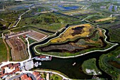 Frankreich,Charente-Maritime,Insel Oleron,Hafen von Salines,Grand Village (Luftaufnahme)