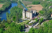 Frankreich,Lot,das Schloss von Mercues,Hotel der Firma Relais et Chateaux (Luftaufnahme)