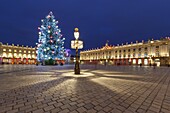 France,Meurthe et Moselle,Nancy,Stanislas square (former royal square) built by Stanislas Leszczynski,king of Poland and last duke of Lorraine in the 18th century,listed as World Heritage by UNESCO,facades of the townhall and the Opera house,statue of Stanislas