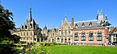Frankreich,Seine Maritime,Pays de Caux,Alabasterküste,Fecamp,der im späten 19. Jahrhundert erbaute Benediktinerpalast im Stil der Gotik und der Neorenaissance ist sowohl Produktionsstätte des Benediktinerlikörs als auch Museum