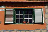 Spanien,Kanarische Inseln,Insel La Gomera,Valle Gran Rey,Töpferladen mit Fensterläden,El Cercado