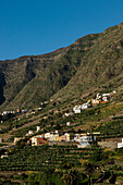 Spanien,Kanarische Inseln,Insel La Gomera,Blick auf das Dorf,Hermigua