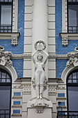Eisenstein Jugendstil-Gebäude im ruhigen Zentrum von Riga Strenlnieku iela 4a,1905 M. Schwere stilisierte und verschönerte Fassade. Riga, Lettland.
