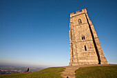 Turm oben auf dem Hügel,Glastonbury,Somerset,England