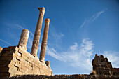 Zwei Säulen des Kapitols, Timgad, in der Nähe von Batna, Algerien