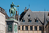 Großherzoglicher Palast und ein Reiterstandbild,Luxemburg-Stadt,Luxemburg