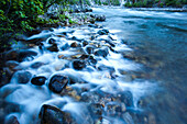 Middle Fork of the Salmon River flowing over a rocky shoreline,Idaho,United States of America