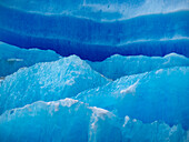 Detail eines Eisbergs vom Grey Glacier im Torres del Paine National Park, Patagonien, Chile