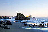 Schönes Morgenlicht am Cape Sebastian entlang der Küste von South Oregon, Oregon, Vereinigte Staaten von Amerika