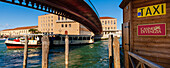 Calatrava-Brücke (Ponte della Costituzione) über den Canal Grande, Venedig, Veneto, Italien