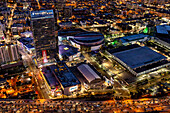 Luftaufnahme des Stadtzentrums von Los Angeles mit Harbor Freeway, Kalifornien, Vereinigte Staaten von Amerika