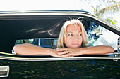 Frau im Auto sitzend,Florida,USA