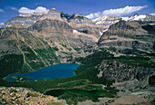 Überblick über den Lake O'Hara, Mary Lake und Berge, Yoho National Park, British Columbia, Kanada
