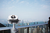 View Finder auf dem Victoria Peak, mit Blick auf Hongkong, China
