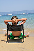 Junge am Strand,Korsika,Frankreich