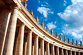 Bernini's 17th century Colonnade and statues of saints,Piazza San Pietro (St. Peter's Square),Vatican City,UNESCO World Heritage Site,Rome,Latium (Lazio),Italy,Europe