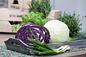 Red cabbage, white cabbage