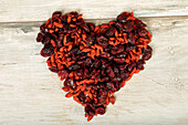 Dried fruit heart