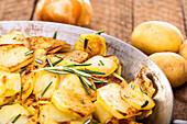 Roast potatoes with rosemary