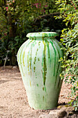 Garden decoration: amphora
