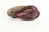 Solanum tuberosum 'Violetta'