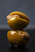 Stuffed olives (close-up)