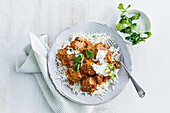 Beef rendang from the slow cooker with rice