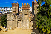 Luftaufnahme von San Marcos Die Burg von San Marcos ist ein mittelalterliches islamisch-gotisches Bauwerk in El Puerto de Santa María, Provinz Cádiz, Spanien