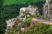 Die Zahnradbahn Petit train de la Rhune in Frankreich führt auf den Gipfel des Berges La Rhun an der Grenze zu Spanien
