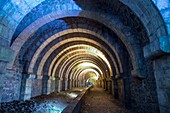 Frankreich, Jura, Salin les Bains, in den Tunneln der großen Salinen, die von der UNESCO zum Weltkulturerbe erklärt wurden, sind die unterirdischen Anlagen zur Salzgewinnung noch in Betrieb