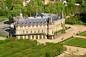 France, Yvelines, Rambouillet, the castle (aerial view)