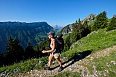 Frankreich, Haute Savoie, Entremont, Blick auf die Traversiers-Felsen, Buffaz-Pass und Puvat-Gipfel