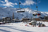 Frankreich, Savoie, Skigebiet der 3 Täler, Saint Martin de Belleville, Zentrum des Ferienortes von Menuires, Croisette