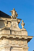 Frankreich, Meurthe et Moselle, Nancy, Platz Saint Sebastien, Kirche Saint Sebastien aus dem 16. Jahrhundert des Architekten Jean Nicolas Jennesson, Skulptur von Victor Huel dem Vater