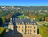 France, Hauts de Seine, Sceaux, the park and the castle housing the ile de France museum