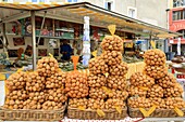 Frankreich, Drome, Valence, Place des Clercs, Markt, Nüsse