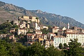 Frankreich, Haute Corse, Corte, Sonnenaufgang über der Altstadt und der Zitadelle