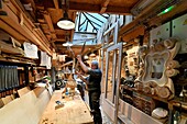 France, Paris, cabinet making, Lulli workshop, craftman cabinet maker of passage du Bourg l'Abbe