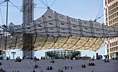 Frankreich, Hauts de Seine, La Defense, Puteaux, la Grande Arche (Großer Bogen) des Architekten Otto von Spreckelsen