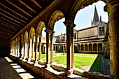 Frankreich, Gironde, Saint Emilion, von der UNESCO zum Weltkulturerbe erklärt, die mittelalterliche Stadt, die Stiftskirche aus dem 12.