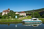 France, Doubs, Baumes Les Dames, veloroute, euro bike 6, a rental houseboat on the Rhine Canal Rhone through the charming village of Deluz