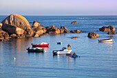 France, Finistere, Pays des Abers, Brignogan Plages, fisherman and boats at Pointe de Beg Pol