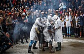 Frankreich, Pyrenees Orientales, Prats-de-Mollo, Lebensszene während des Bärenfestes beim Karneval
