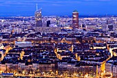 Frankreich, Rhône, Lyon, 2. Arrondissement, Bellecour-Viertel, vom Fourvière-Platz, La Part Dieu-Viertel, Incity-Turm und LCL La Part Dieu-Turm im Hintergrund