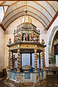 France, Finistere, Lampaul Guimiliau Parish close, Notre Dame church, baptistery of the 17th century